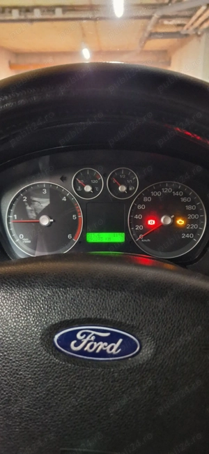 Vând ford focus 2 1.6 tdci.2005 - imagine 5