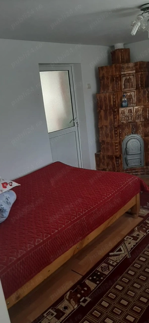 Casă cochetă și teren generos de 900 mp în Bezdead (Tunari)   Liniște și confort - imagine 6