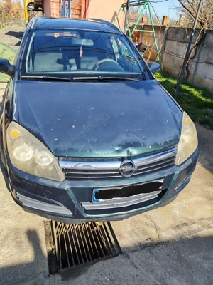 Vand Opel Astra H, 2004