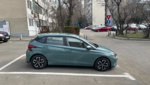 Hyundai I20 benzina navigatie tesla 77000km - imagine 6