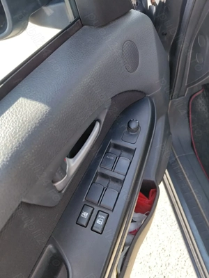 Suzuki SX4,motor 1,6 benzina,an 2008 - imagine 9