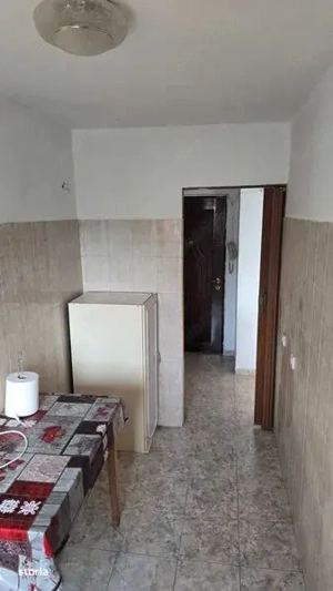 Garsonieră decomandată   Zona Inel 2, Constanța