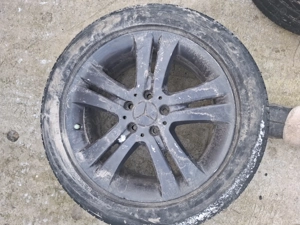Vand genti pe 18 mercedes