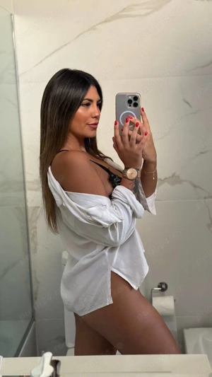 Noua aici 19 ani raspund pe telegram - imagine 1