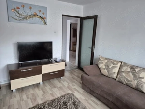 Apartament 3 camere in zona Intre Lacuri