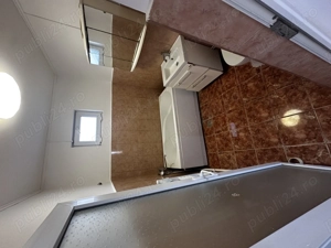 Casa de vânzare în Valu lui Traian  - imagine 6