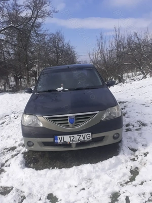 Vând Dacia Logan din anul 2005