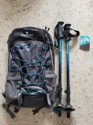 Rucsac de drumetie si bete telescopice FERRINO
