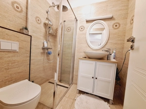 Casa in Braytim. Cu dormitor la parter. Mobilata si utilata.  - imagine 9