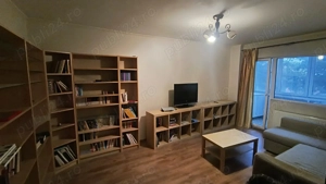 Apartament 3 camere spațios | 70 m  | Etaj 2 | Piața Progresul | 500  euro - imagine 4