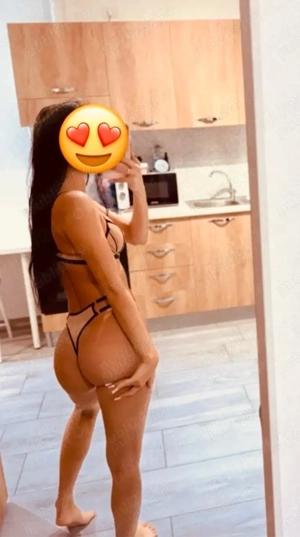 Brunetă slim,creolă confirm watshapp.!