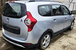 Dacia Lodgy Stepway 2019 1,5 dci 7 locuri Avariat dreapta fata - imagine 4