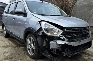 Dacia Lodgy Stepway 2019 1,5 dci 7 locuri Avariat dreapta fata