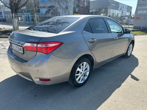 Vând schimb Toyota Corolla - imagine 3