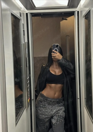 Larysa  party 24 24               Autcall incall