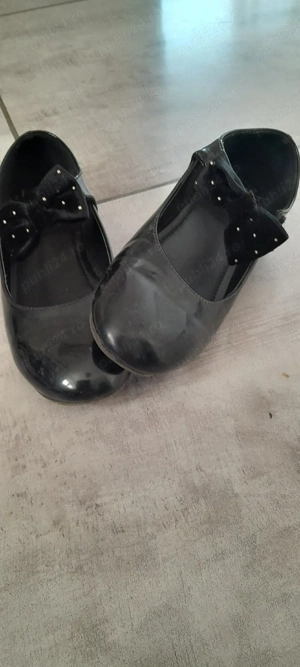 pantofi marime 33