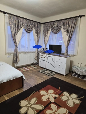 Garsoniera spatioasa la casa – zona Racadau