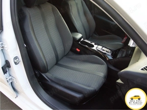 Peugeot 208 Allure Bussines PureTech 100CP, Cutie automata, 2023,Navi, Bord digital vision 3D - imagine 17