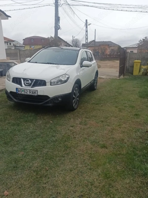 Nisan Qashqai  - imagine 6