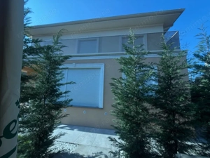 vand vila de lux Aradului 660000 euro