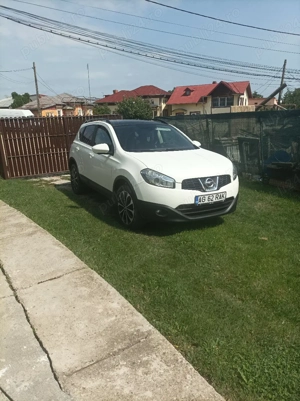 Nisan Qashqai  - imagine 8