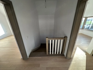 Casa cu 4 camere - Dumbarvita - imagine 20