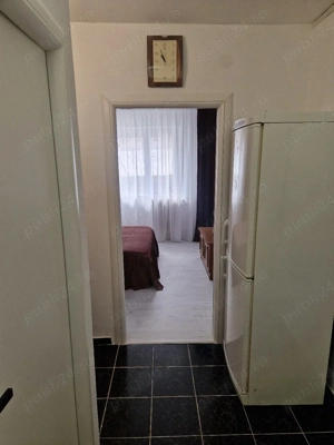 vand camera stil garsoniera  zona lapus - imagine 3