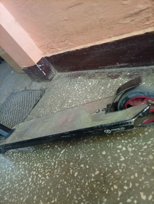 Vând trotineta sport