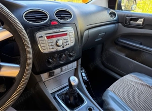 vand ford focus,1.6,2008 - imagine 4