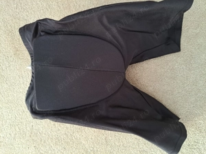 Pantaloni negri protectie patinaj fete 7-8 ani