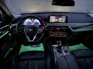 BMW 520D Luxury Line xDrive | Automat | Model 2018 | Garantie | Cash sau RATE ! - imagine 10