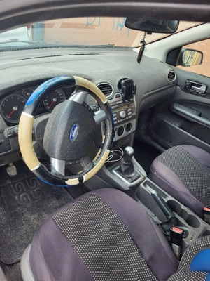    Ford Focus  - imagine 5