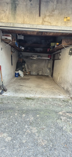 Vand inchiriez garaj zona Semilună