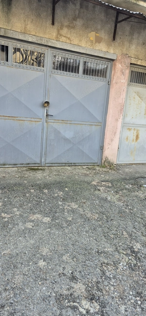 Vand inchiriez garaj zona Semilună - imagine 2