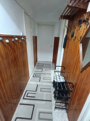 Închiriez apartament doua camere