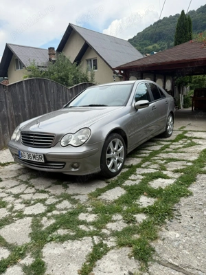 Mercedes C220 CDI 2006 - imagine 4