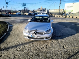 Mercedes c w 204 - imagine 6