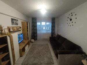 De vânzare apartament cu 3 camere  - imagine 4