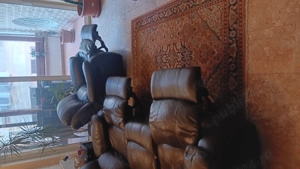 Canapea 3 locuri și fotoliu piele ecologica