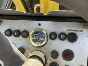 Vând compactor 2,3 tone Amman AV23 - imagine 5