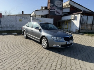 Skoda Superb 2009 - imagine 2