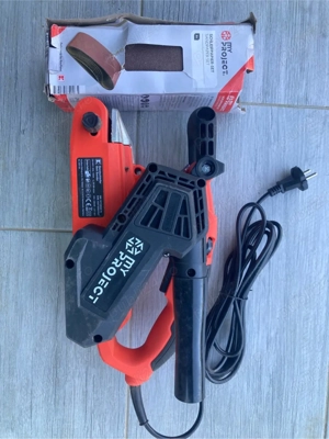 Slefuitor banda de 1050w si set hartie de slefuit de 40k pana la 150k