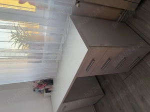 Vând birou+scaun reglabil 