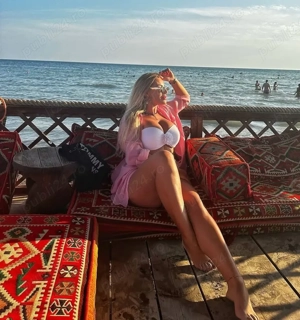 Doamna  Lorena Matura 40 ani - imagine 4