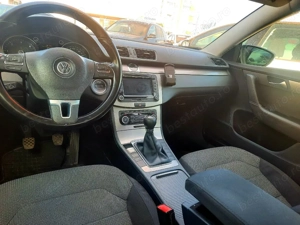 Passat 4x4 Berlina - imagine 4