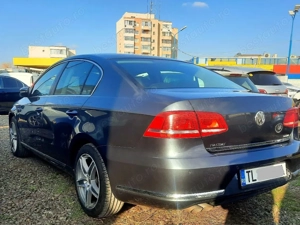 Passat 4x4 Berlina - imagine 8