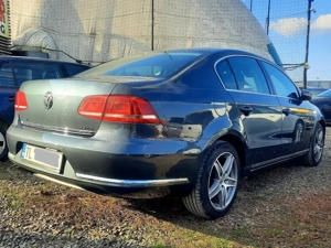 Passat 4x4 Berlina - imagine 6