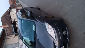 Se vinde pentru nepretențioși! 7 locuri, 335000 km - imagine 3