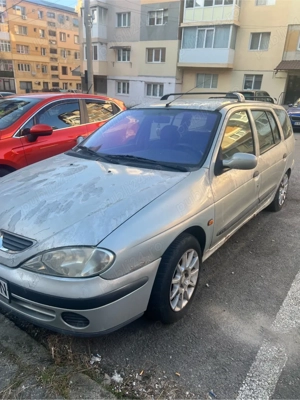 Vand Renault Megane pentru piese schimb