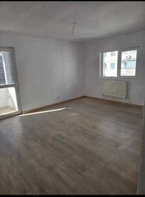 Garsoniera   Mansarda   Ostroveni  